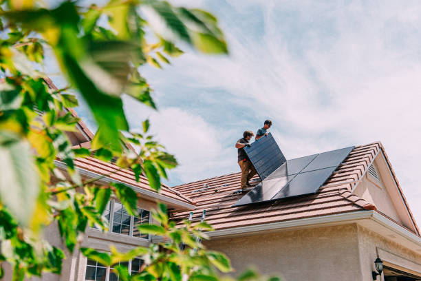 Best Roof Gutter Cleaning  in Picnic Point, WA